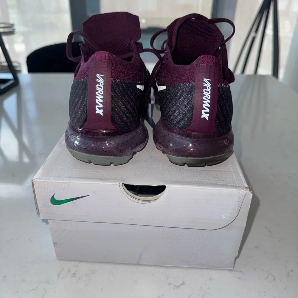 Nike Vapormax - Picture 5 of 5